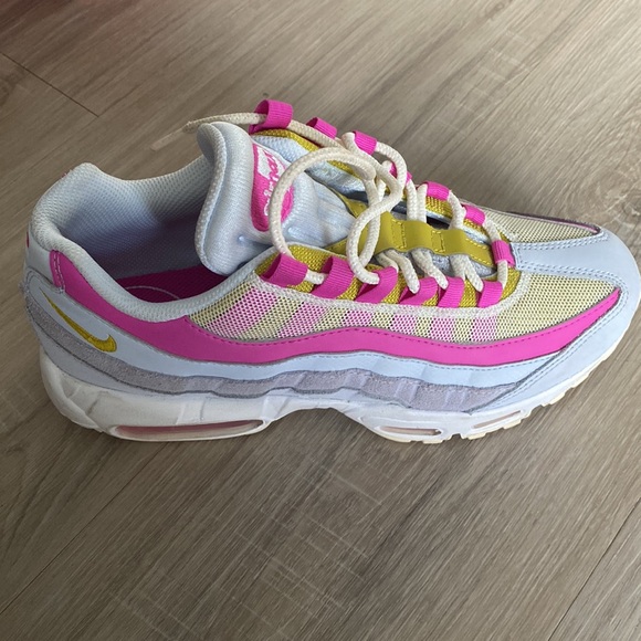 Airmax 95 pink - Picture 3 of 6